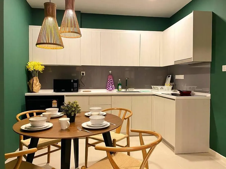 Suasana Suites【Modern 2B】 by SC Homestay 新山 0*,